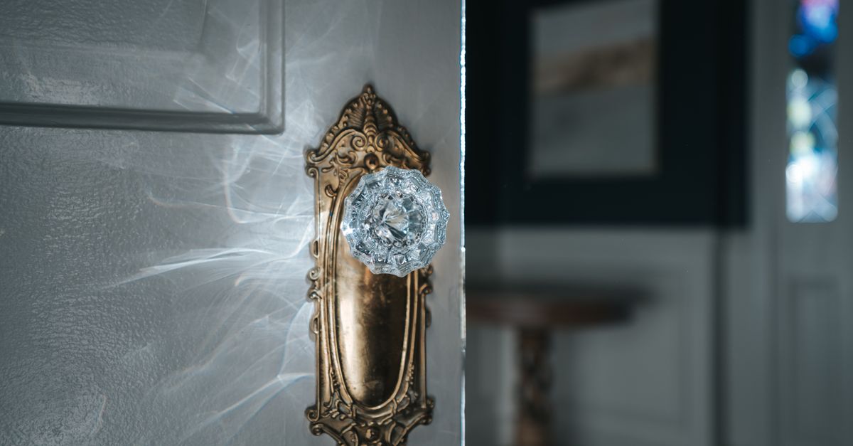 Door Knob Lock Won't Turn? Common Causes and When to Call — Jack's Pro Locksmith