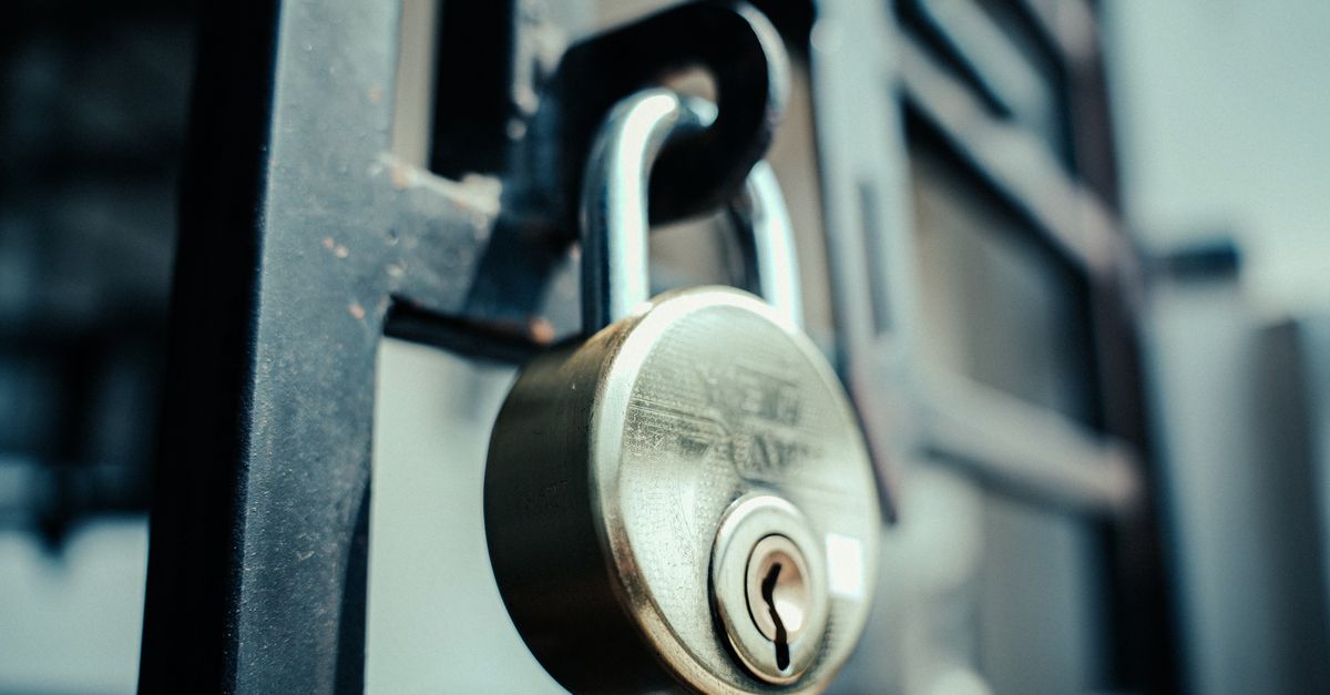 How Much Should a Locksmith Cost in NYC? A Queens Price Breakdown — Jack's Pro Locksmith