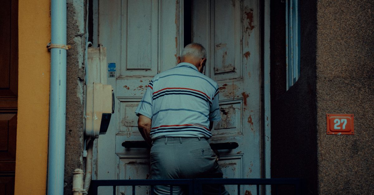 Locked Out of the House? Here's Our Damage-Free Entry Process — Jack's Pro Locksmith