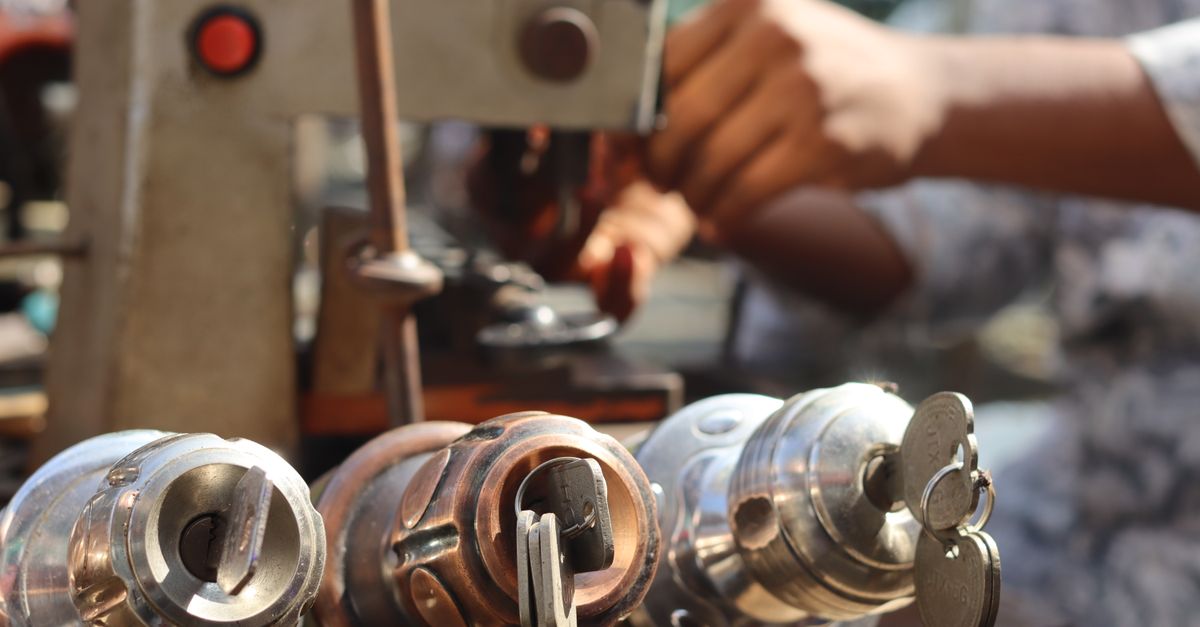 How Locksmith Pricing Works in Queens — What Determines Your Final Quote — Jack's Pro Locksmith
